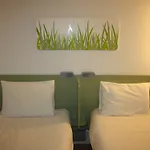 Ibis Budget איסוואר