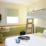 Ibis Budget Issoire