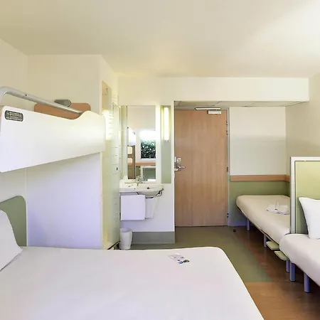Hotel Ibis Budget 2*
