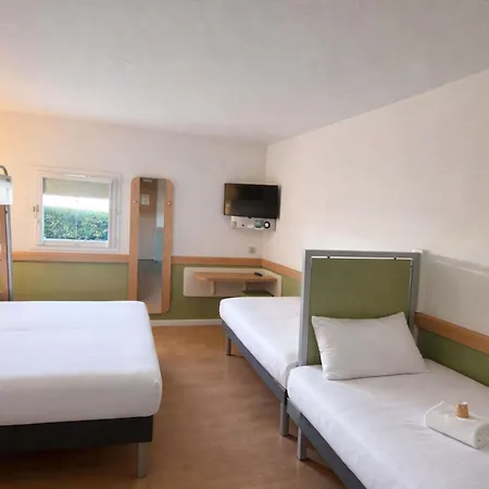 Hotel Ibis Budget 2*