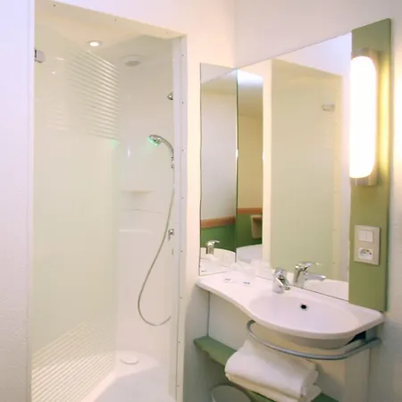 Ibis Budget 2*