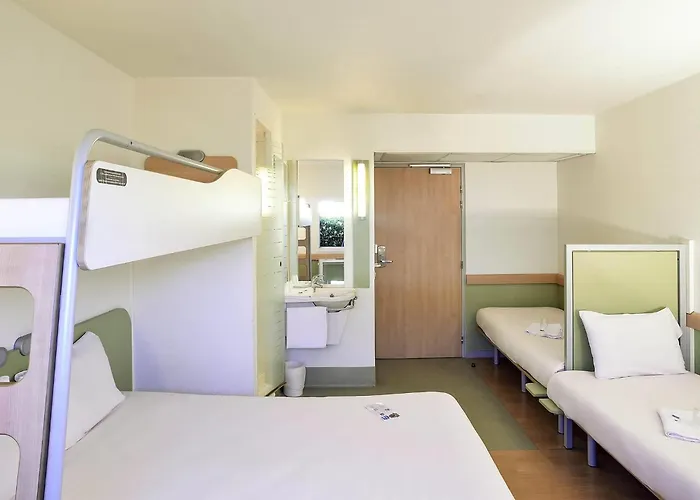 Hotel Ibis Budget 2*