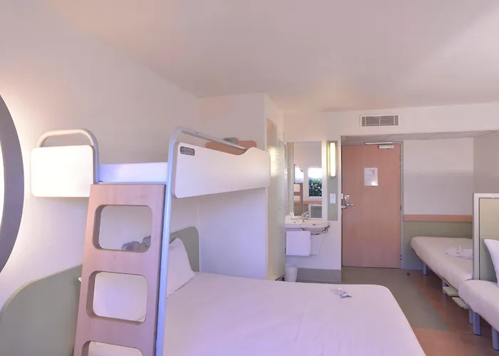 Ibis Budget 2* Issoire