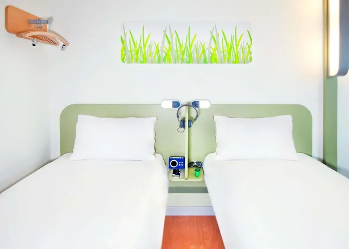 Ibis Budget Hotel 2*